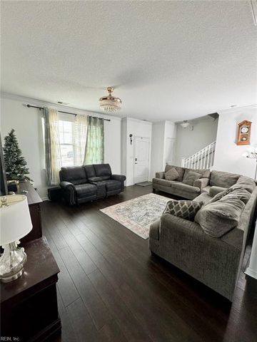 4080 Trenwith LN, Virginia Beach, VA 23456