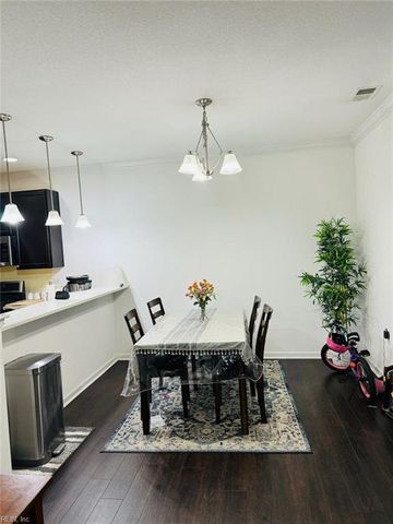 4080 Trenwith LN, Virginia Beach, VA 23456