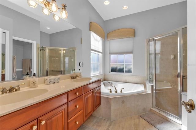 1989 COCONUT PALM CIRCLE, North Port, FL 34288