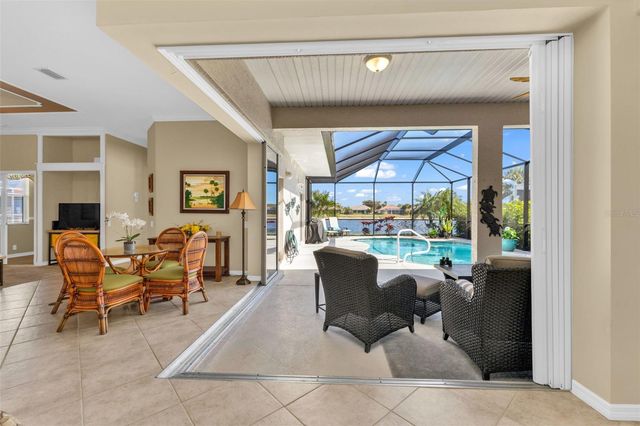 1989 COCONUT PALM CIRCLE, North Port, FL 34288