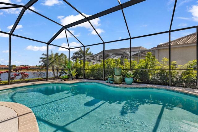 1989 COCONUT PALM CIRCLE, North Port, FL 34288