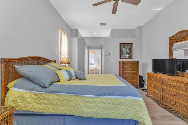 1989 COCONUT PALM CIRCLE, North Port, FL 34288