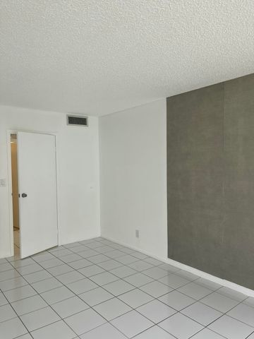 801 Three Islands Boulevard 306, Hallandale Beach, FL 33009