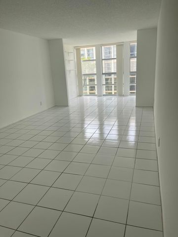 801 Three Islands Boulevard 306, Hallandale Beach, FL 33009