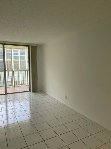 801 Three Islands Boulevard 306, Hallandale Beach, FL 33009