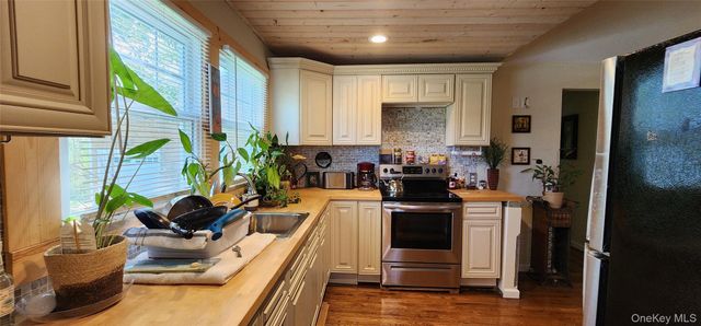 56 Cranberry Drive, Mastic Beach, NY 11951