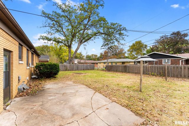 2721 30TH Avenue, Rock Island, IL 61201