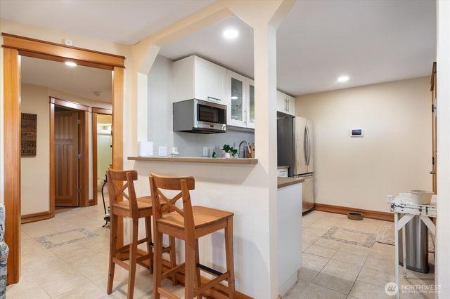 1355 Sealawn Boulevard, Freeland, WA 98249