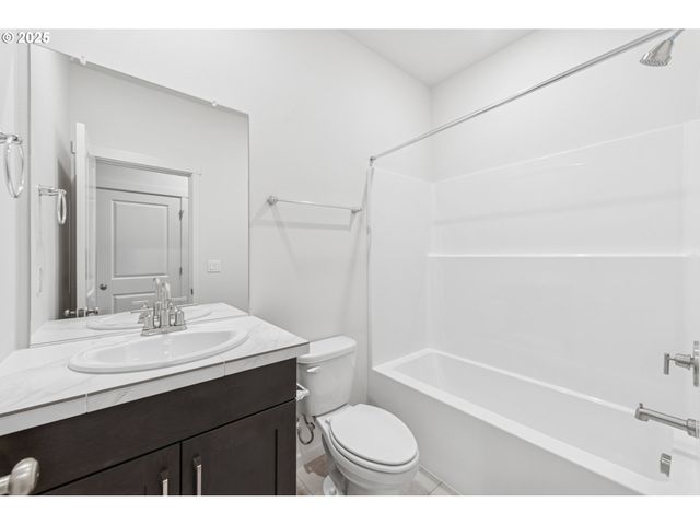 3683 Sw 209th Ave, Hillsboro, OR 97123