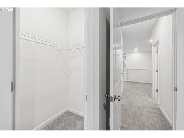 3683 Sw 209th Ave, Hillsboro, OR 97123