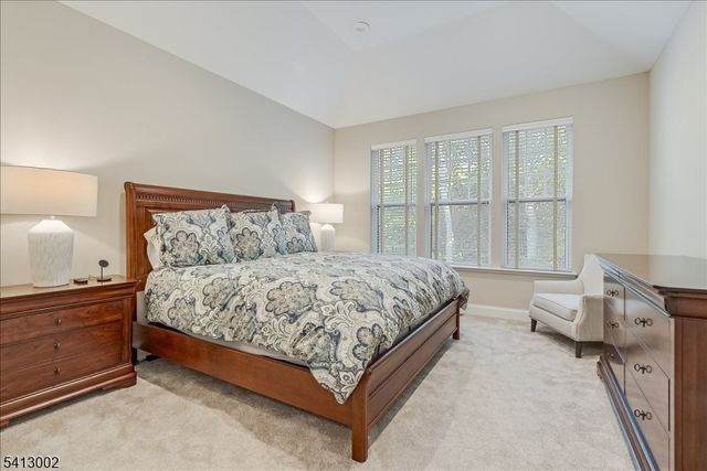 27 Bellflower Ct, Allamuchy Twp., NJ 07882