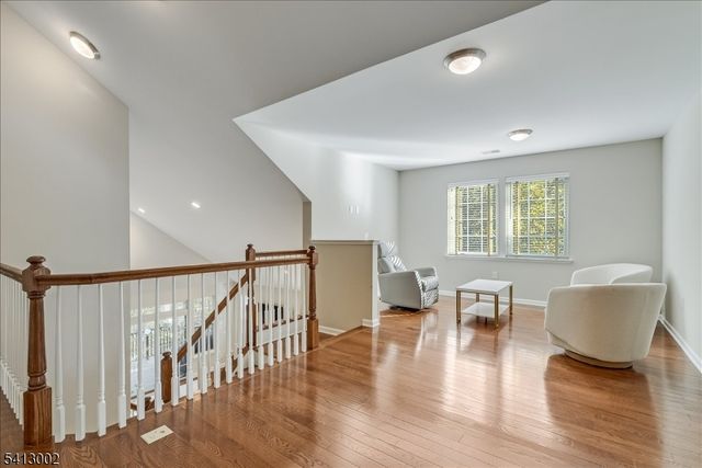 27 Bellflower Ct, Allamuchy Twp., NJ 07882