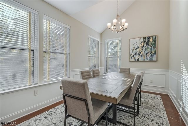 27 Bellflower Ct, Allamuchy Twp., NJ 07882