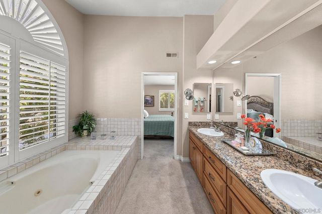 12661 Rockrose Ct, Poway, CA 92064