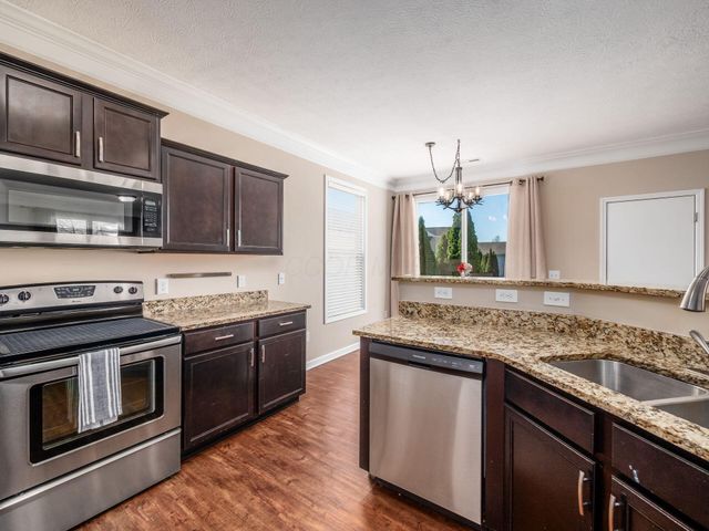 8785 Olenmead Drive, Lewis Center, OH 43035