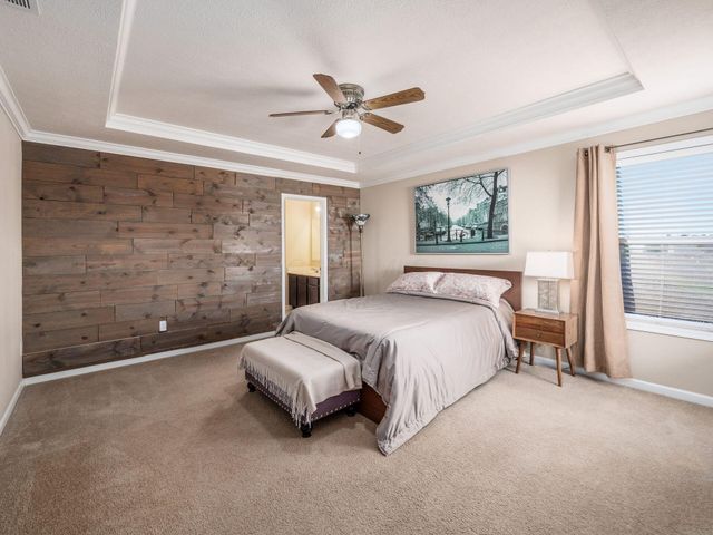 8785 Olenmead Drive, Lewis Center, OH 43035