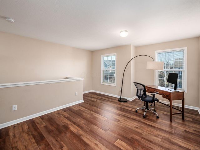 8785 Olenmead Drive, Lewis Center, OH 43035