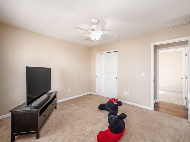 8785 Olenmead Drive, Lewis Center, OH 43035