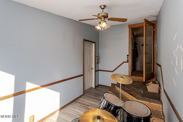 817 W Center Street, Fostoria, OH 44830