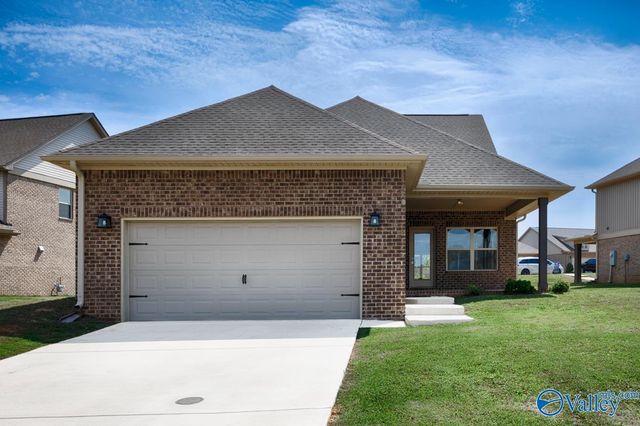 118 Sartain Street, New Market, AL 35761