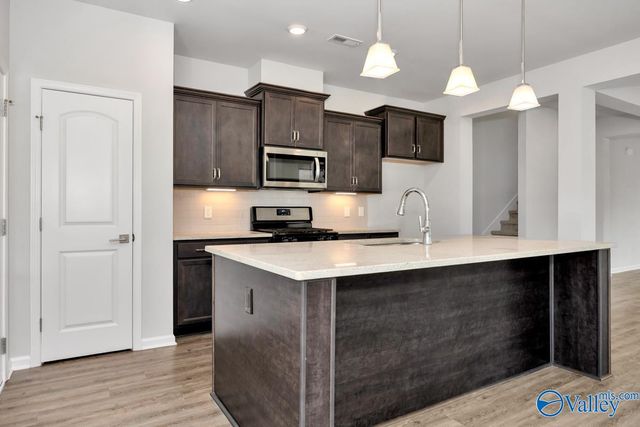 118 Sartain Street, New Market, AL 35761