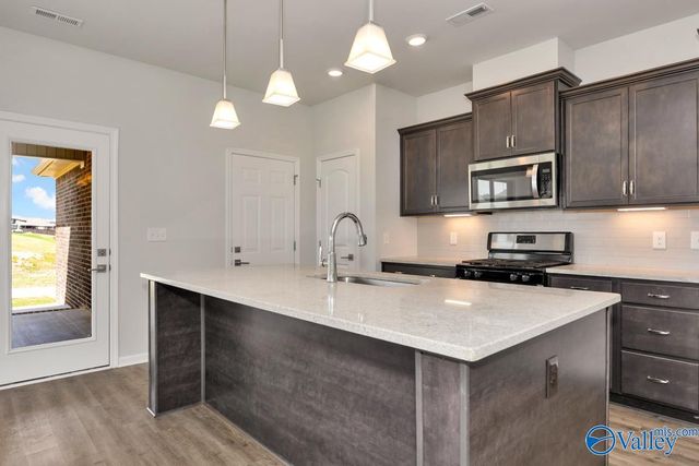 118 Sartain Street, New Market, AL 35761