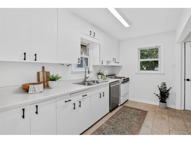 1961 S Marion St, Denver, CO 80210