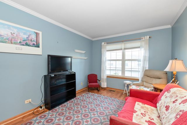 10934 S Lorel Avenue 10934, Oak Lawn, IL 60453