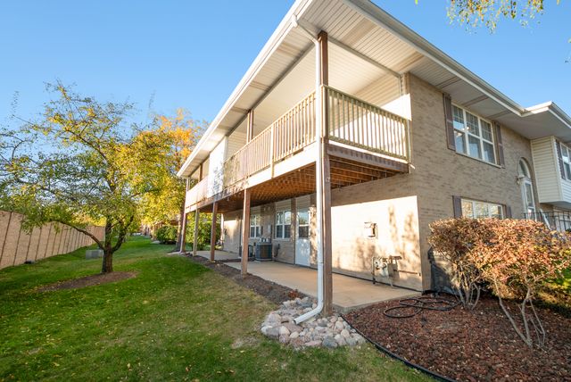 10934 S Lorel Avenue 10934, Oak Lawn, IL 60453