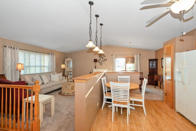 10934 S Lorel Avenue 10934, Oak Lawn, IL 60453