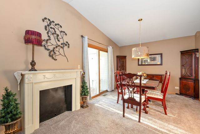 10934 S Lorel Avenue 10934, Oak Lawn, IL 60453