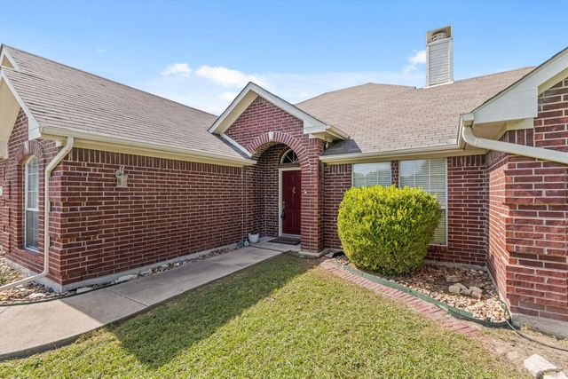 9 Horseman Drive, Lucas, TX 75002