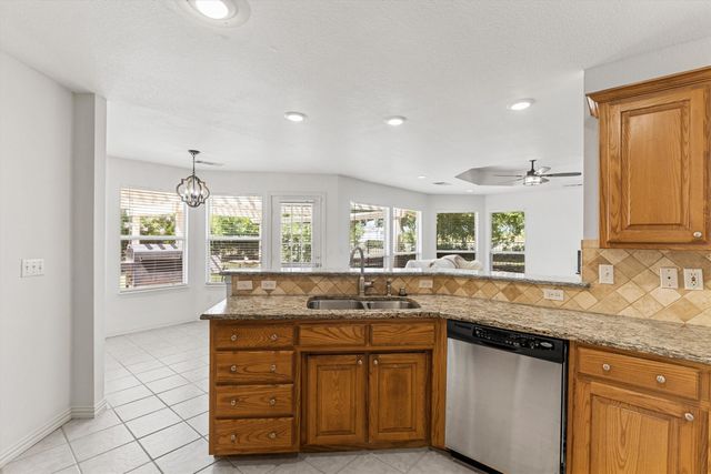 9 Horseman Drive, Lucas, TX 75002