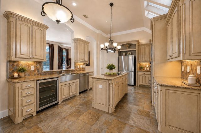 3785 Park Place, Addison, TX 75001