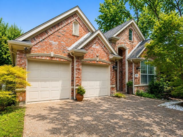 3785 Park Place, Addison, TX 75001