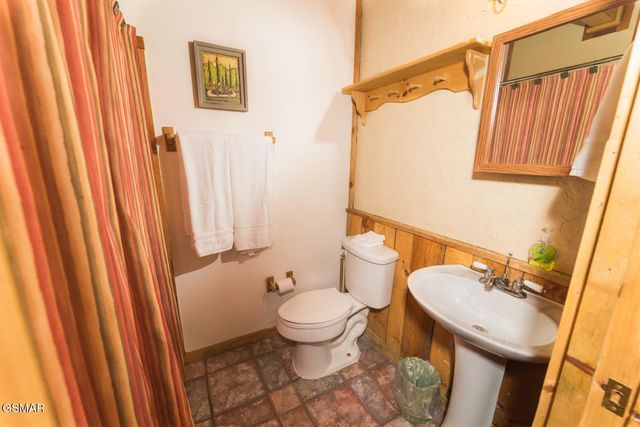 1009 Ravens Ford Way, Sevierville, TN 37876