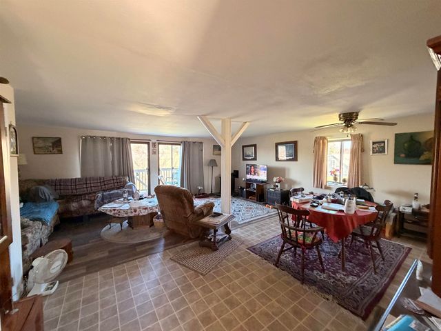 20 Pendleton Lane, Londonderry, NH 03053