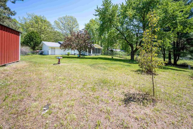 2881 Dean Street, Harrison, MI 48625