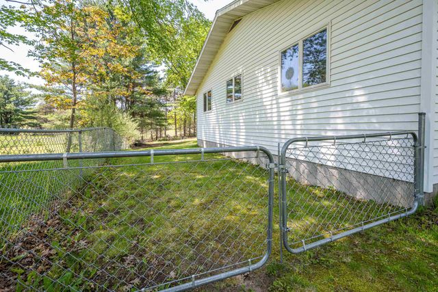 2881 Dean Street, Harrison, MI 48625
