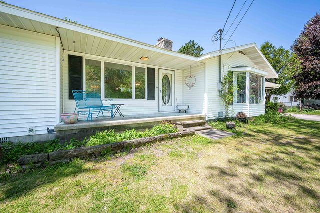 2881 Dean Street, Harrison, MI 48625