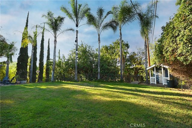 17371 Mockingbird Canyon, Riverside, CA 92504