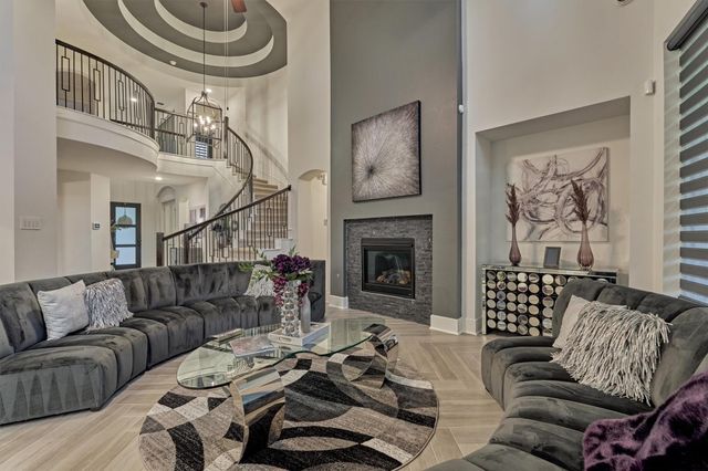 407 Tulip Tree Court, Conroe, TX 77318