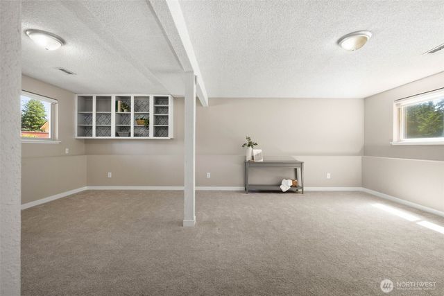 7916 4th Court SE, Olympia, WA 98503