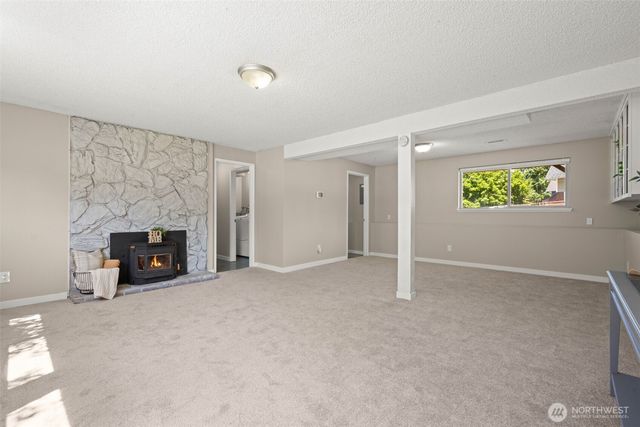 7916 4th Court SE, Olympia, WA 98503