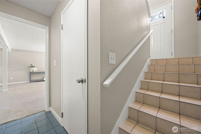 7916 4th Court SE, Olympia, WA 98503