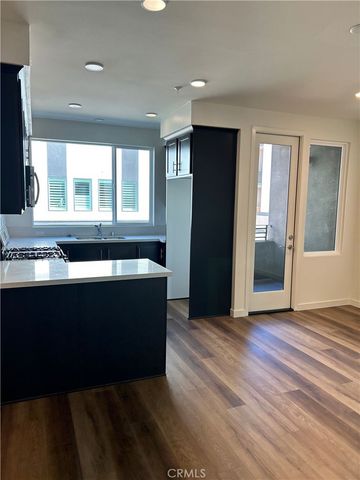 20 Bigsby Drive, Stanton, CA 90680