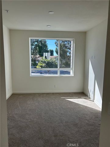 20 Bigsby Drive, Stanton, CA 90680