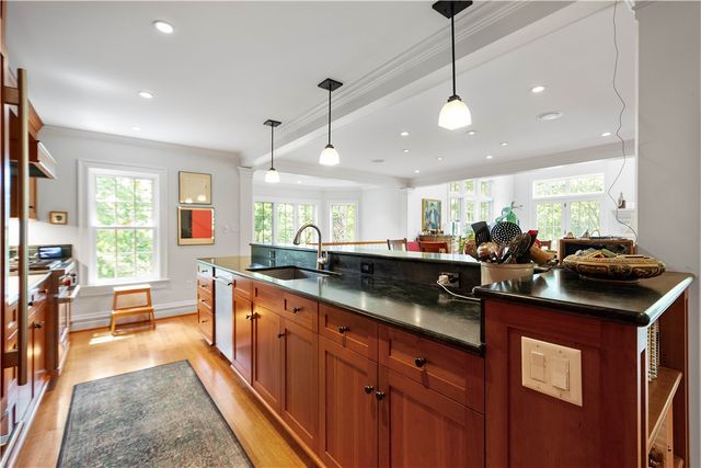 739 Chestnut Rd, Edgeworth, PA 15143