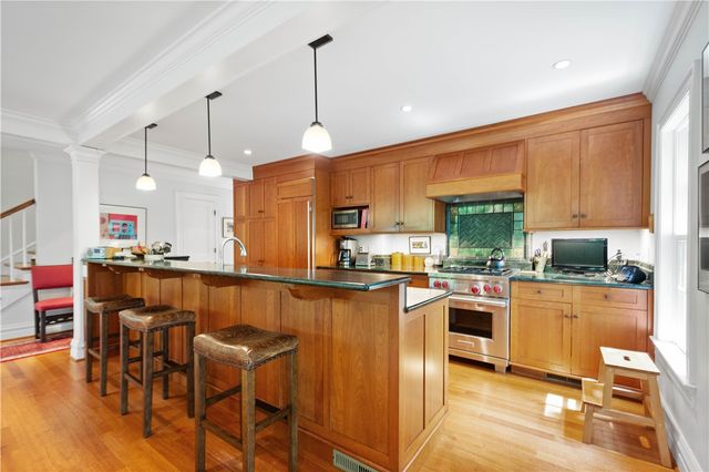 739 Chestnut Rd, Edgeworth, PA 15143