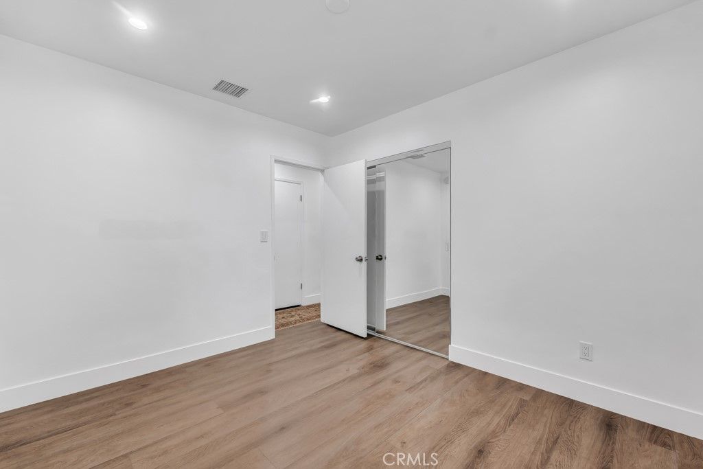 Image 14 of property listing at 6852 Claire Avenue, Reseda, CA 91335